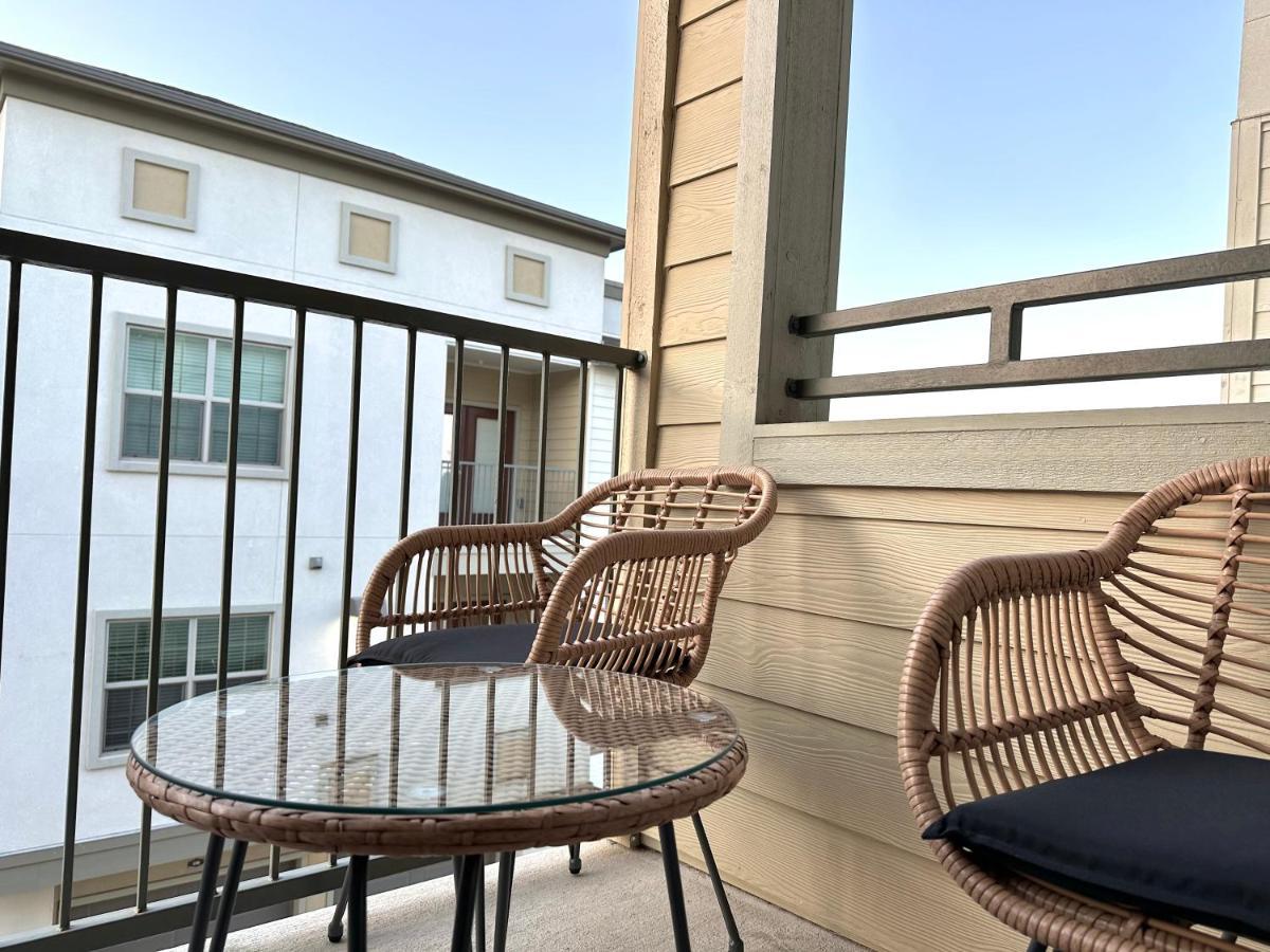 Apartamento Luxe 3B/2B Getaway - Pool, Gym, Parking, Pet Wash Leander Exterior foto